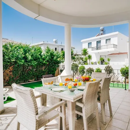 Villa Penny